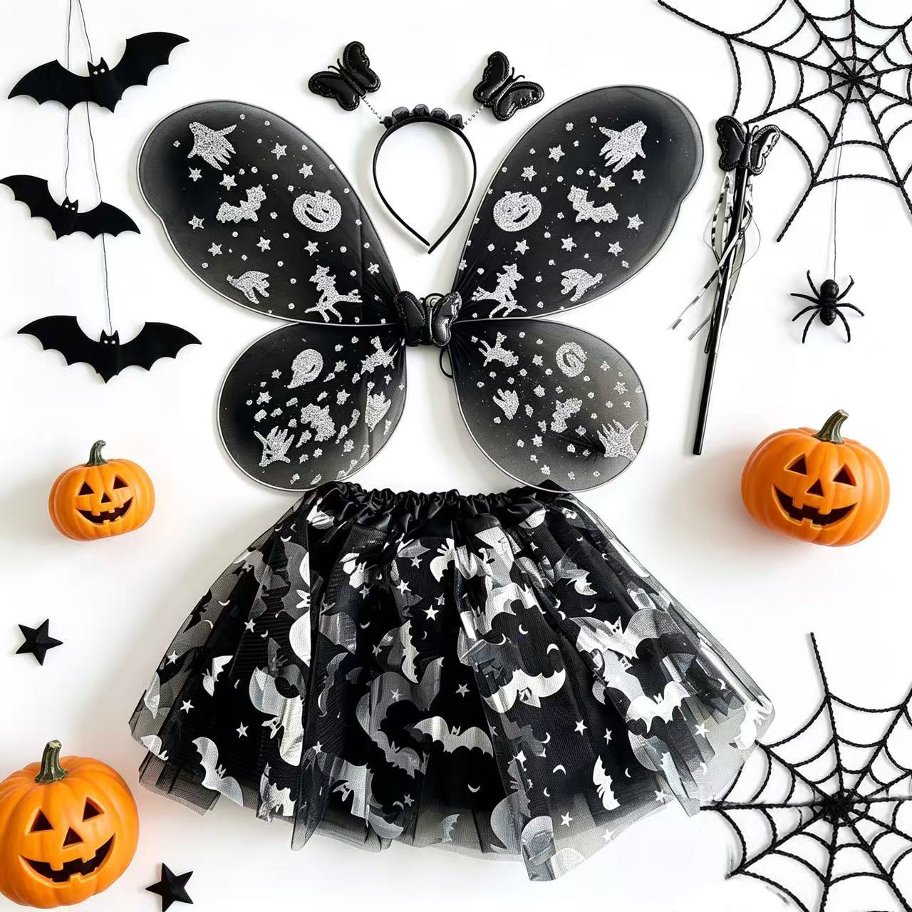 Small princess costume with butterfly