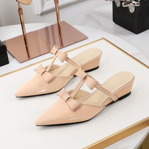 599-26 pointed sandals for women wearing French style wedge heels, versatile bows, empty toe caps, half drag hollow sand