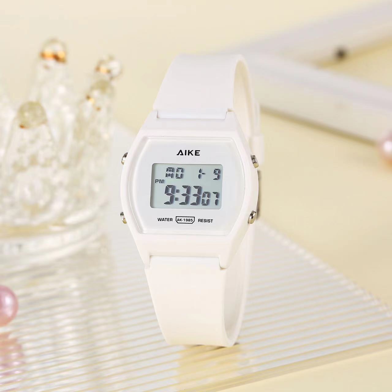 AIKE1985 color caramelo pequeño cuadrado lindo reloj electrónico mujer estudiante reloj de moda junior high school escuela primaria reloj de Estudiante