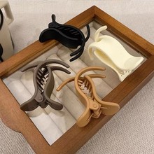 ���s��ɫ�{�l�AŮ���X�ױP�lץ�A�Ӹ߼��оW�t�������^���Rβ�^�