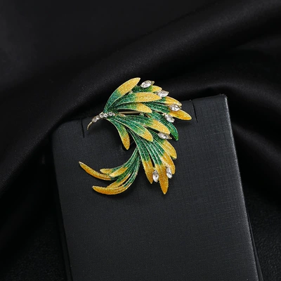 Retro Enamel Brooch with: Yaxa sancaqları