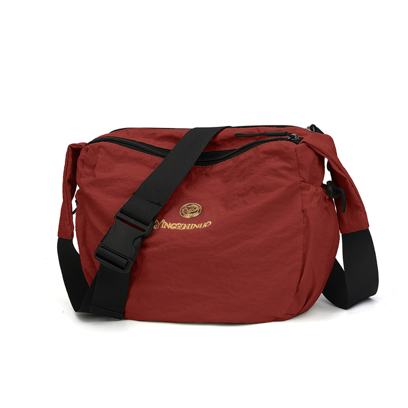 Coreano de color sólido nuevo mochila de cuatro estaciones general ocio versátil bolso de viaje de gran capacidad de viaje de trabajo bolso de hombro