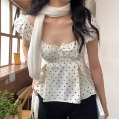 法式波点甜美可爱泡泡袖T恤2025夏季新品轻薄透气显小V领纯欲上衣