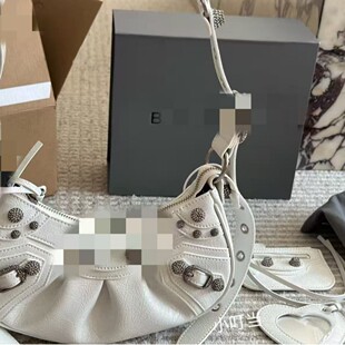 25�¿�mini�C܇��Ҹ�°��T����K����һ�����ް�ţƤ�μ�б��Ů��