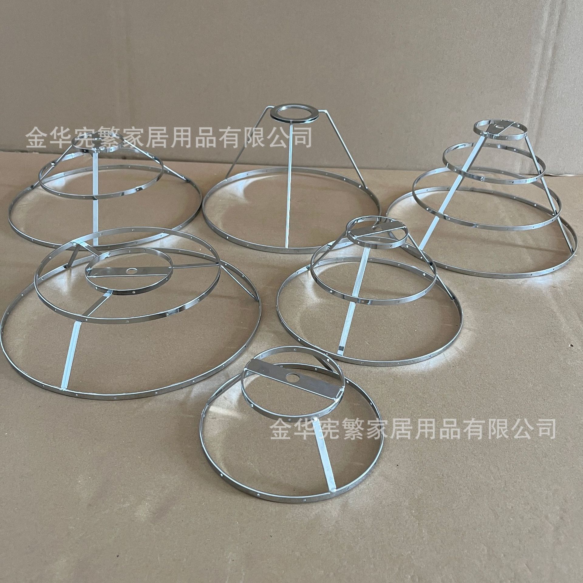 Accesorios caseros transfronterizos Xianfan recomienda Diy hierro marco de hierro metal perforado fabrica de hardware en stock