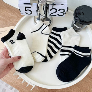 �羳�m�Ӷ�Ͳ�W�t�ٴ�ı���͸���\�Ӻڰ׳��m���ޜ\��Ů�m���l