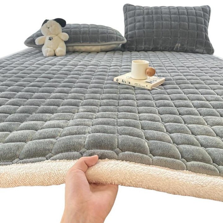 Portable Japanese Floor Mattress Milk Velvet Mattress