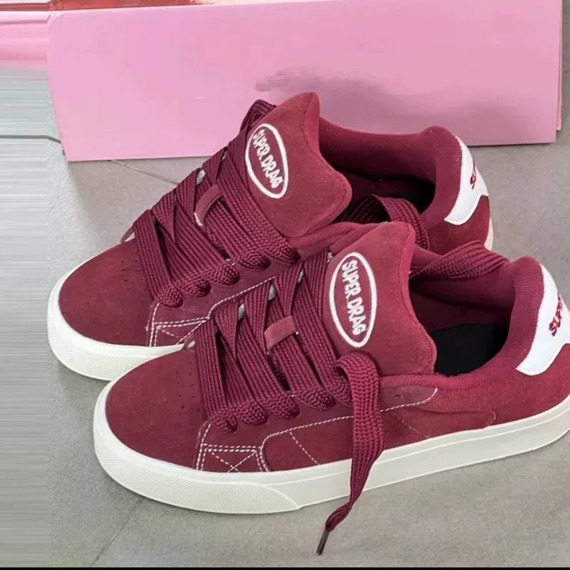 Бросок в кампусе супер мягкий и устойчивый к грязи американский винно-красный меховые уличные туфли