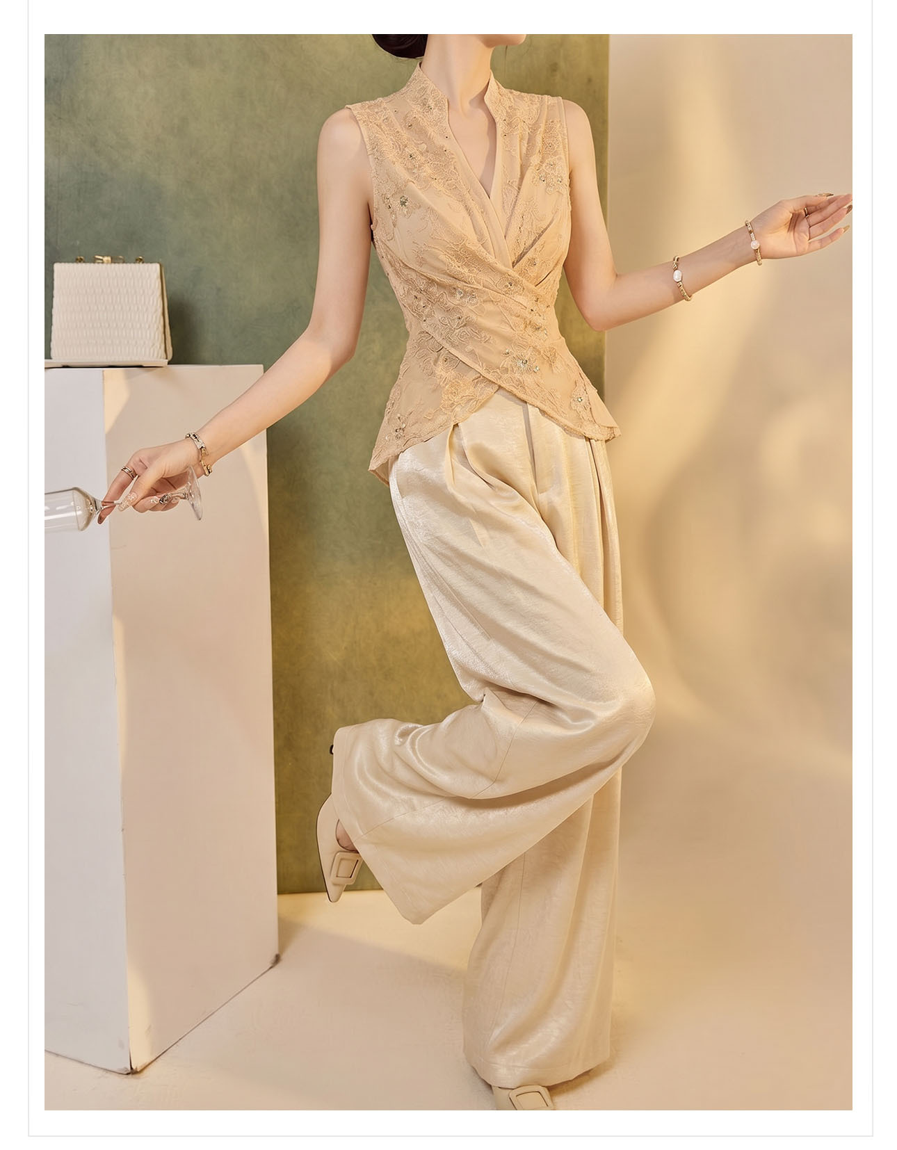Áo vest nữ dài tay cổ chéo thêu tay, thắt lưng ren — màu vàng chi tiết 16