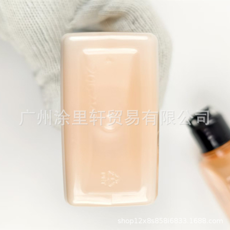 フランス オーシュ サクラ ボディローション シャワージェル 250g 保湿ローション 香り長持ちジェル 保湿保湿ローション|undefined