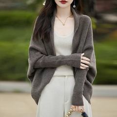 设计感2025新款开衫女茧型针织披肩宽松外搭蝙蝠袖斗篷毛衣外套潮