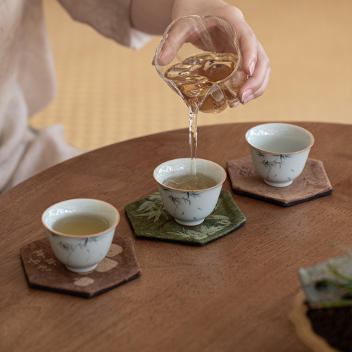 New Chinese style Zen fabric handmade table flag tea coaster dry bubble table coaster tea mat kungfu tea set accessories six-sided persimmon