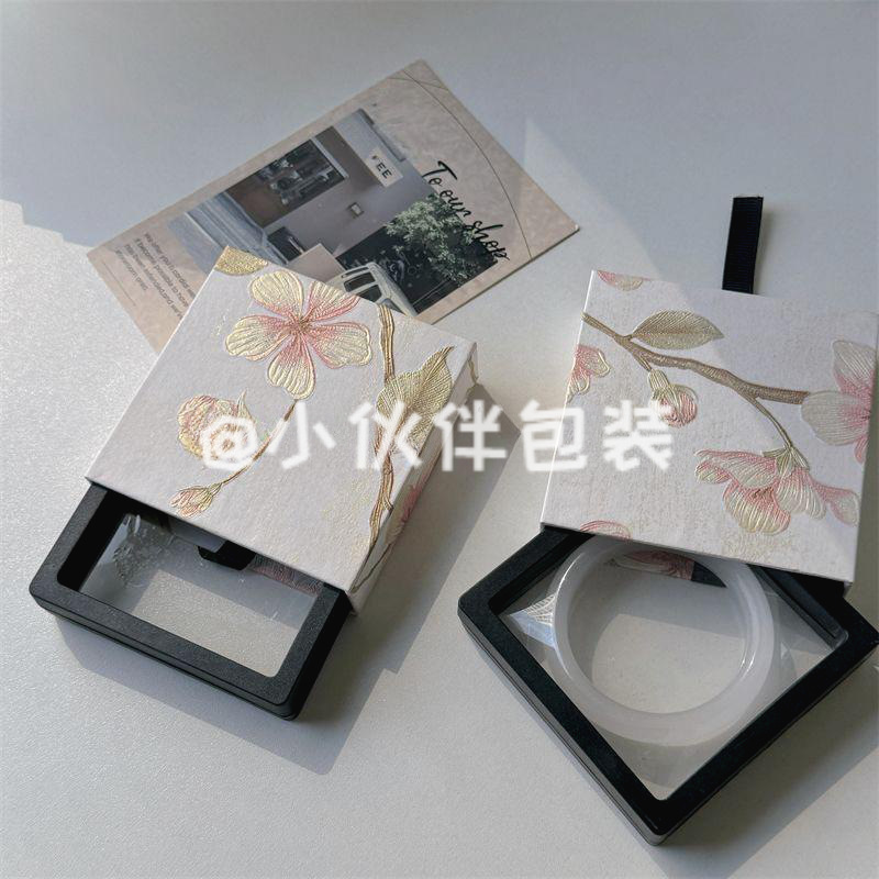 연근 실크 화이트 + 블랙 내부 상자 (두꺼워짐); 7*7*2cm