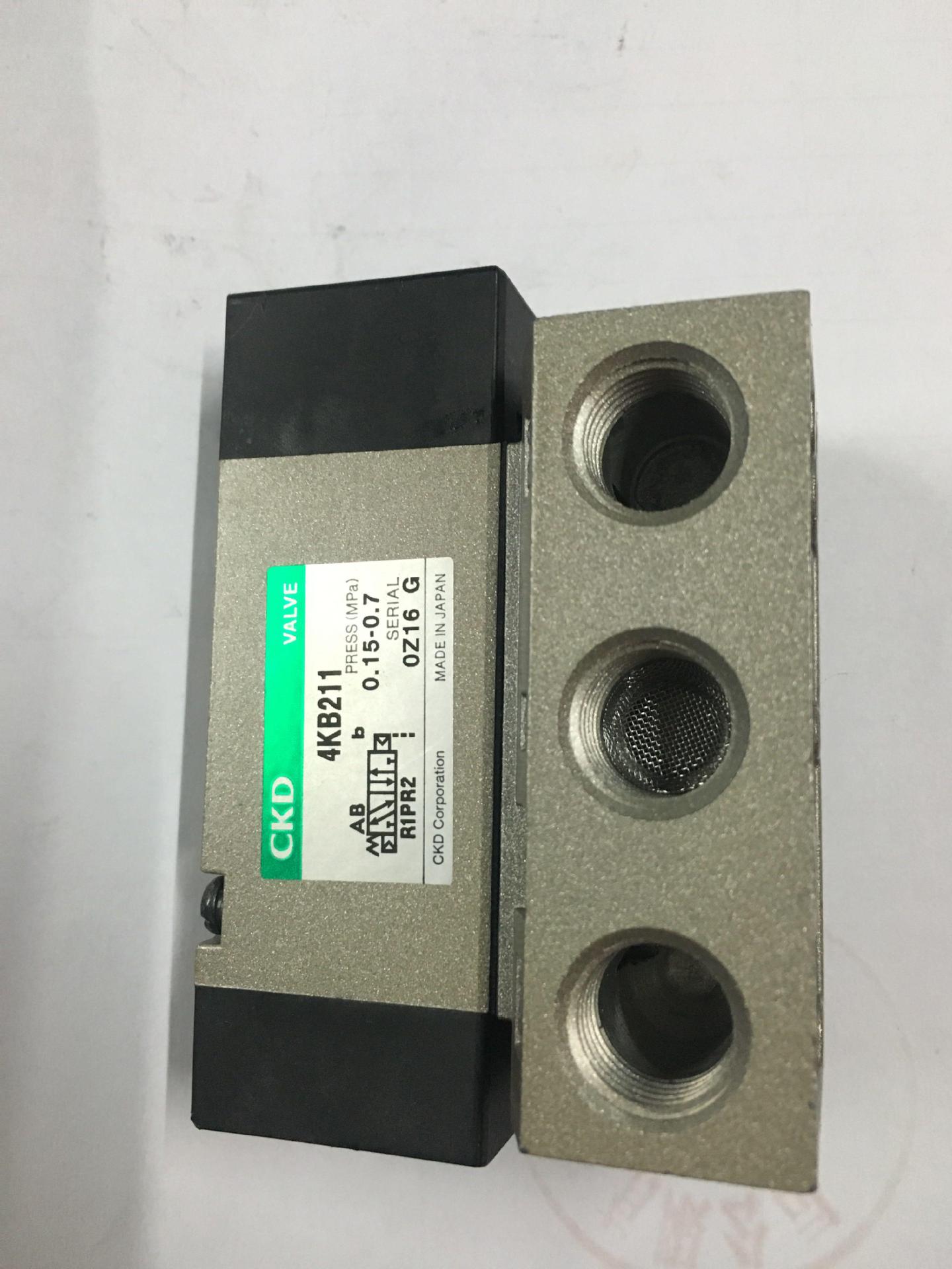 现货CKD气控阀4KB211-08/4KA211-06全新原装真品当天发货