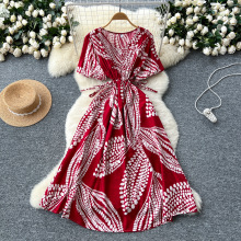 法式设计感抽绳绑带收腰V领短袖印花连衣裙女夏显瘦气质垂感长裙