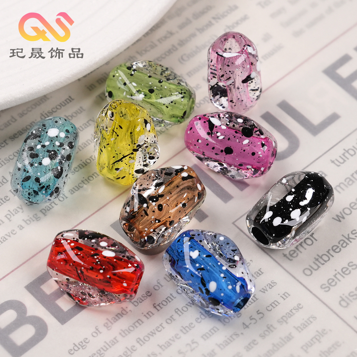 亚克力灌芯涂鸦黑白点大孔异形珠DIY手机链手串项链编织包包配件