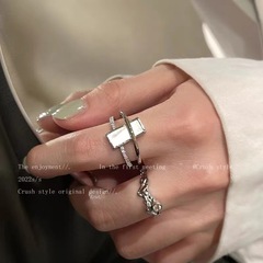 方形貝殼鋯石戒指女輕奢小眾設計高級感食指戒ins潮時尚個性指環