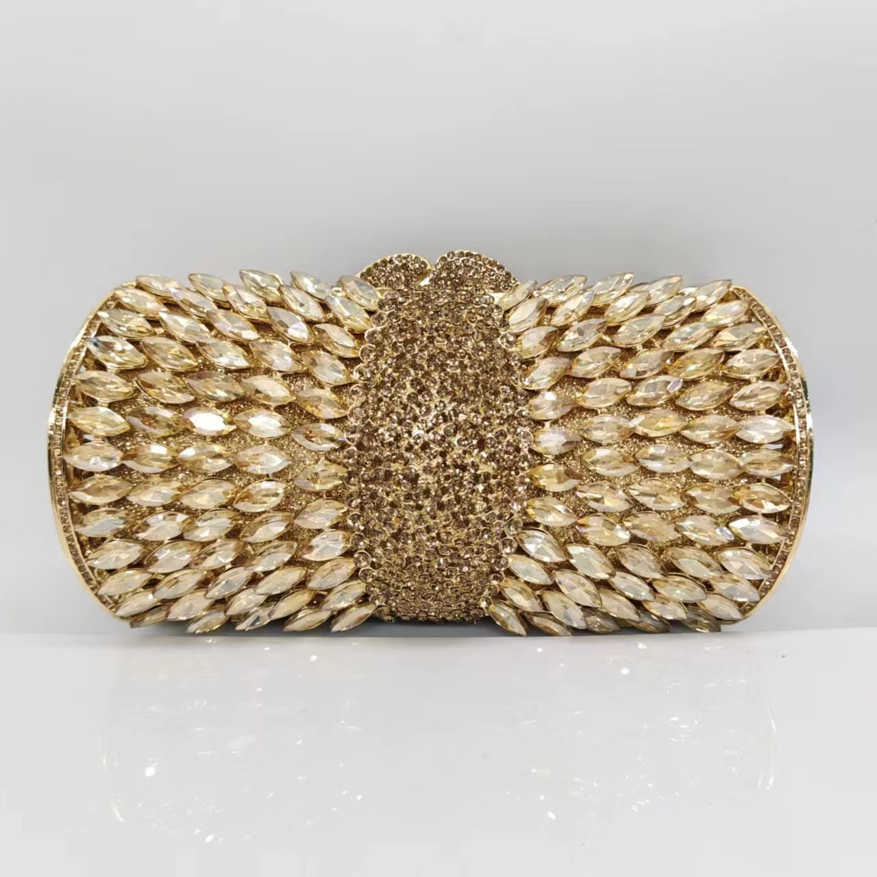 Túi clutch nữ dạ hội đính kim cương giả kim loại rỗng pha lê sang trọng — Đế Vàng Kim Cương, Nền vàng kim cương trắng, Màu tím, Màu bạc chi tiết 9
