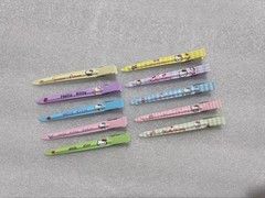 かわいいチェック柄の猫のヘアピン、甘い女の子のハート、見栄えの良い前髪クリップ、漫画のメイクアップチップクリップ、ヘッドギア