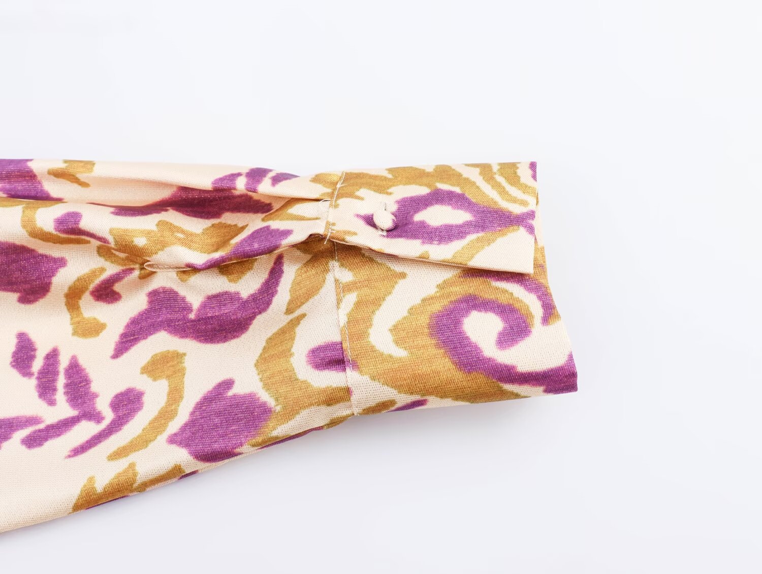 Damenbekleidung Herbst 2024, neues Anzug- und Hosenset mit Metalldraht-Print_voghion.com