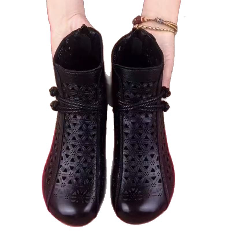 2026 primavera y verano nuevas sandalias de cuero suave botas cortas de talón grueso agujero agujero agujero Martin botas cómodas suela suave madre