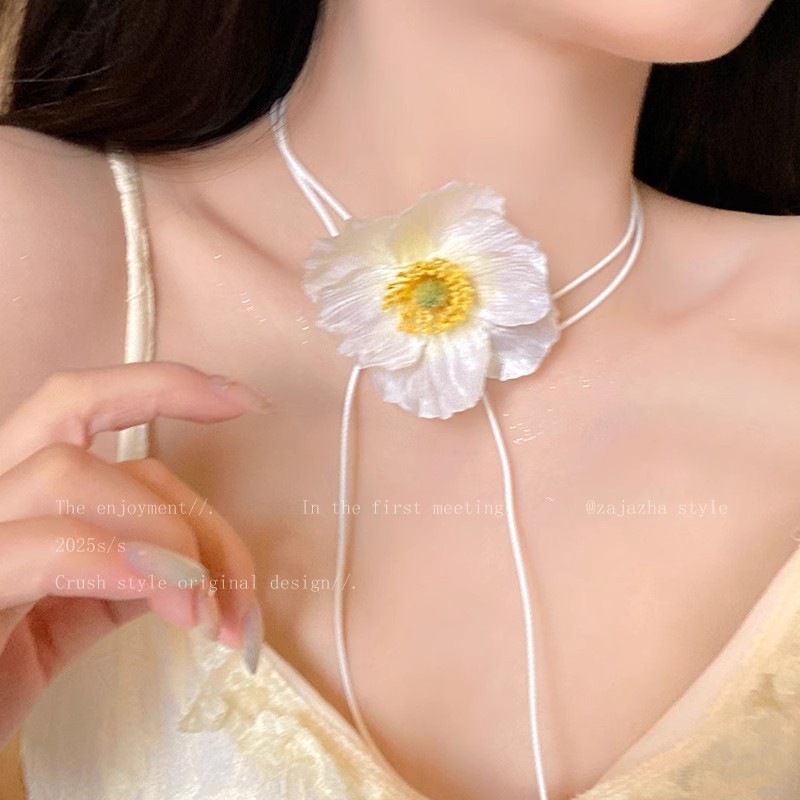 1#흰색 양귀비 꽃 목걸이
