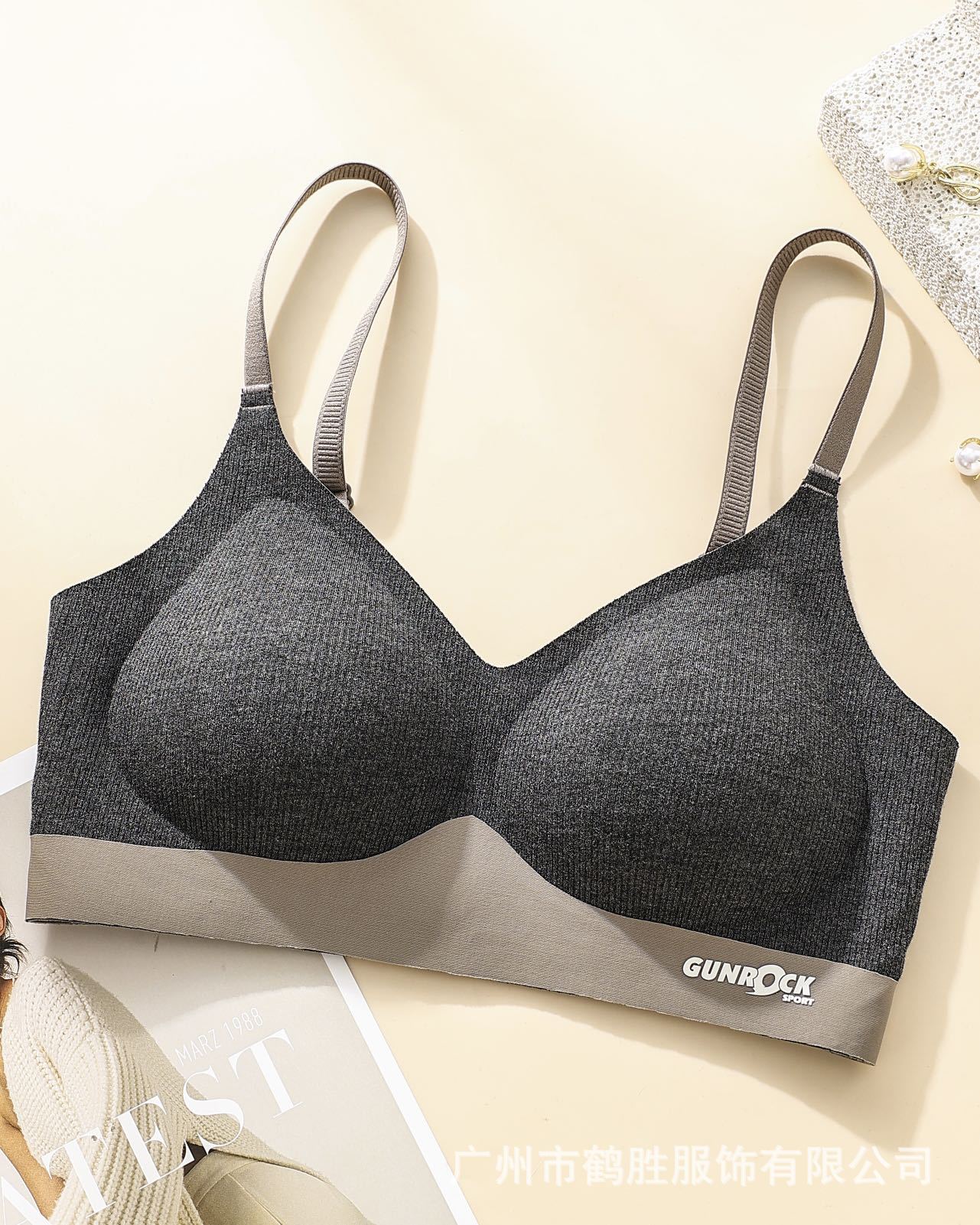 Venta directa de fábrica comercio electrónico transfronterizo Sudeste de Asia Vietnam Tailandia damas sin costuras sujetador de recogida lateral cómodo