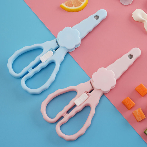 Baby food supplement scissors can cut meat and vegetables. Stainless steel food scissors for children to take away when eating. Portable baby small scissors.