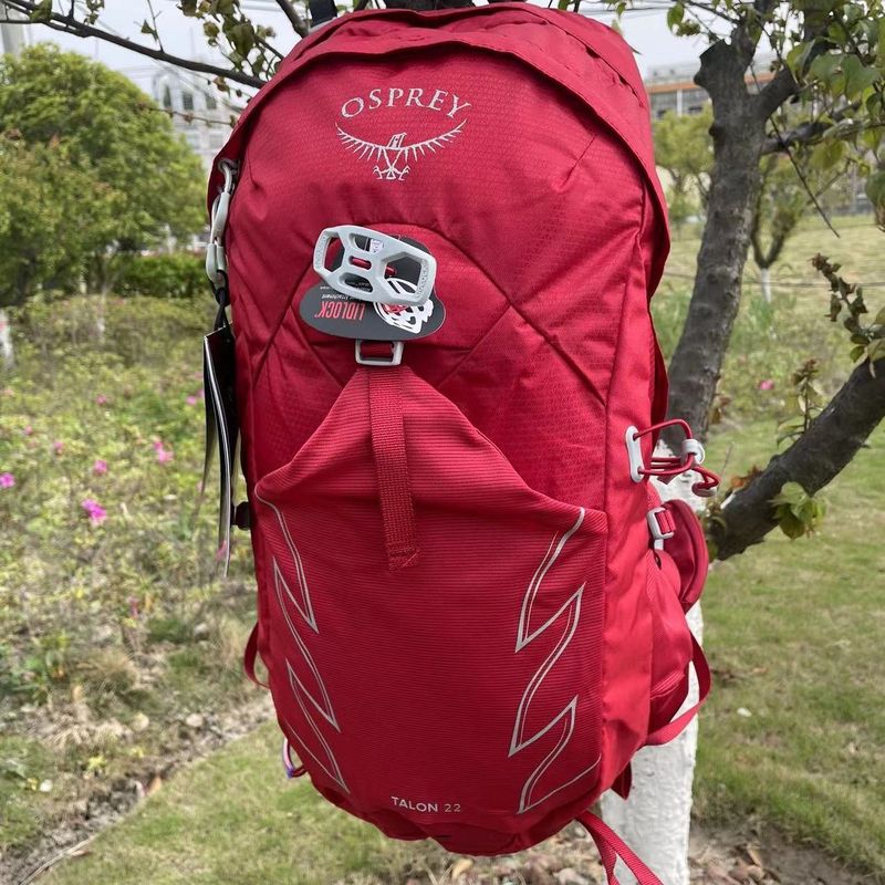 小鷹魔爪22升户外双肩登山包男女徒步双肩包徒步旅行背包20暴风30|undefined