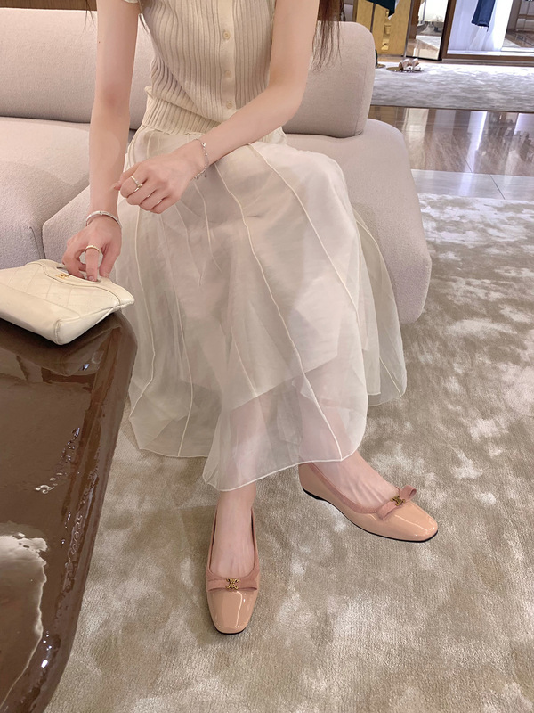 羊皮~葡萄妈同款内增高4cm贵气金扣蝴蝶结方圆头浅口平底鞋女单鞋|undefined