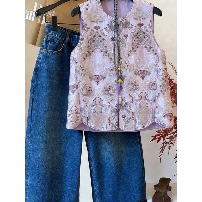 Nuevo estilo chino de estilo de viaje sin mangas chaleco suelto mujer 2026 primavera nuevo cuello redondo hebilla de una sola fila de impresión de reducción de edad hombro image 3