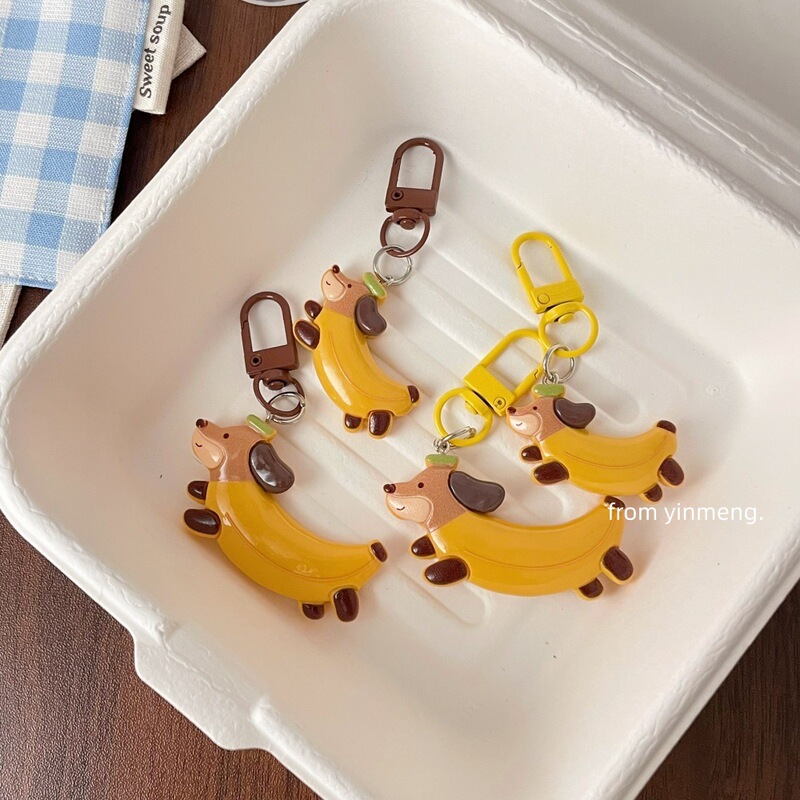 Cute Banana Dog Keychain Cute Resin Pendant DIY Student Backpack Decoration Cartoon Puppy Key Pendant Cute Banana Dog Keychain Cute Resin Pendant DIY Student Backpack Decoration Cartoon Puppy Key Pendant