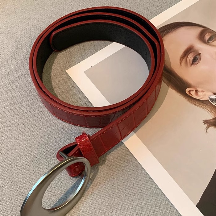 Women's Gender Vintage Style Streetwear Solid Color Pu Leather Alloy Women's Leather Belts