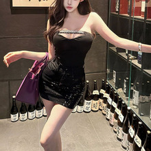 2025美式辣妹黑色抹胸纯欲简约背心女名媛风钻链收腰打底韩版上衣