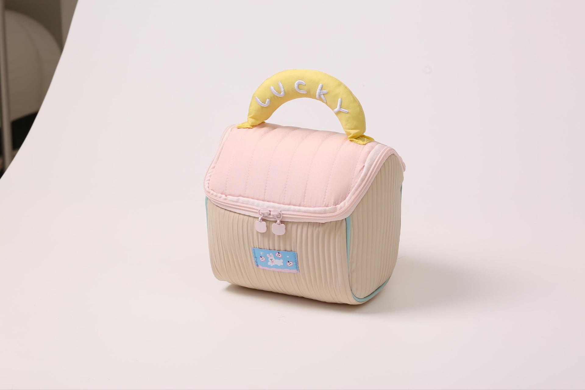 분홍색
