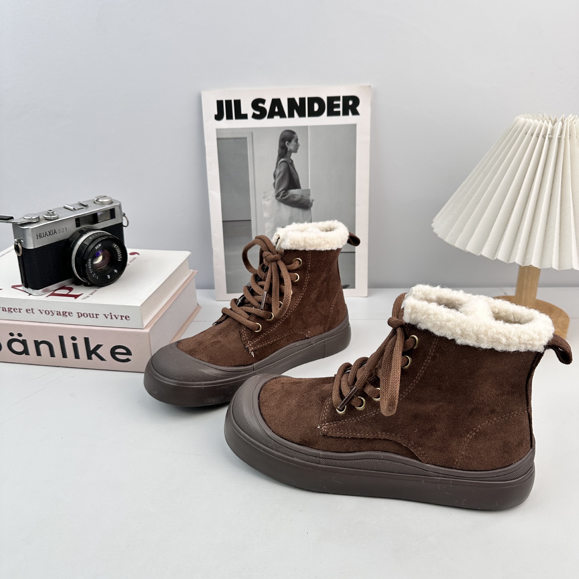 Yuanbo 2025 zapatos de algodón de invierno para mujeres, zapatos de skate de lana de alto alcance coreano, zapatos cálidos y casuales de mujer