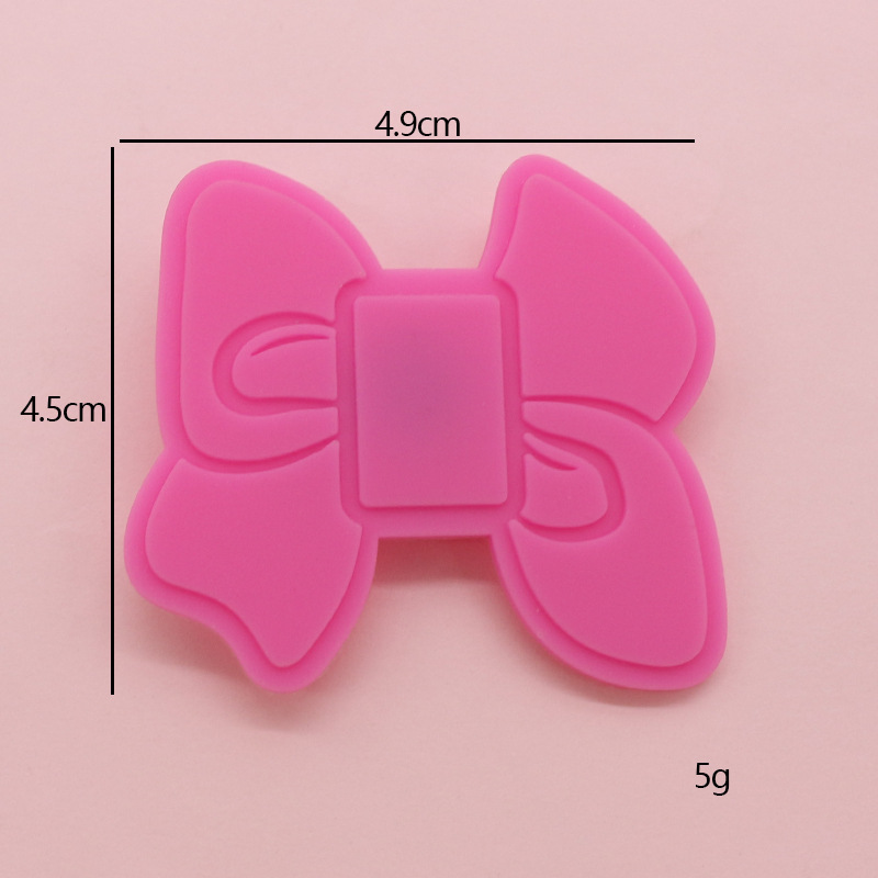 Spot dibujos animados crisantemo hebilla de zapato de pvc goma suave flor personalidad agujero de la decoración del zapato DIY a juego hebilla de zapato ventas directas de fábrica