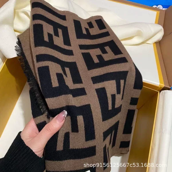 Old Flower FD Wool Scarf Women's Double-Sided FF Letters Cashmere Shawl Internet Celebrity Same Fall/Winter All-Match Tassel Scarf