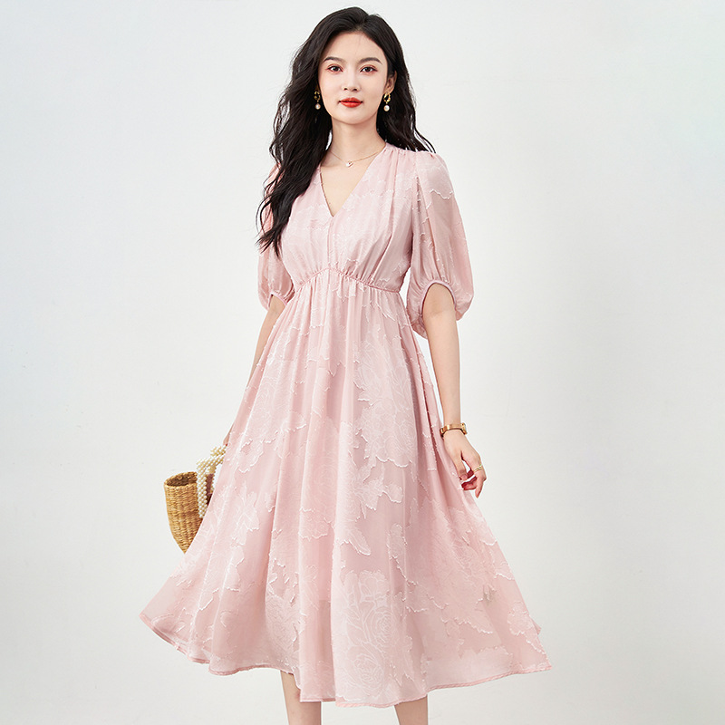 2421205 - Màu hồng