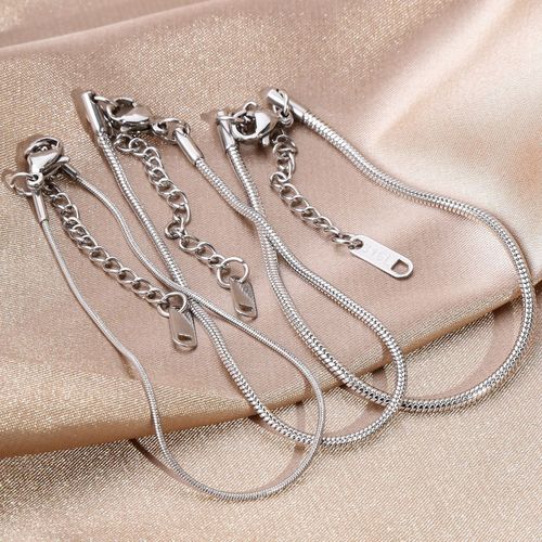 Minimalist Ins Titanium Steel Plated 18k Gold Round Snakeskin Chain Gold Plated Bracelet Adjustable Fashion Accessory Unique Design