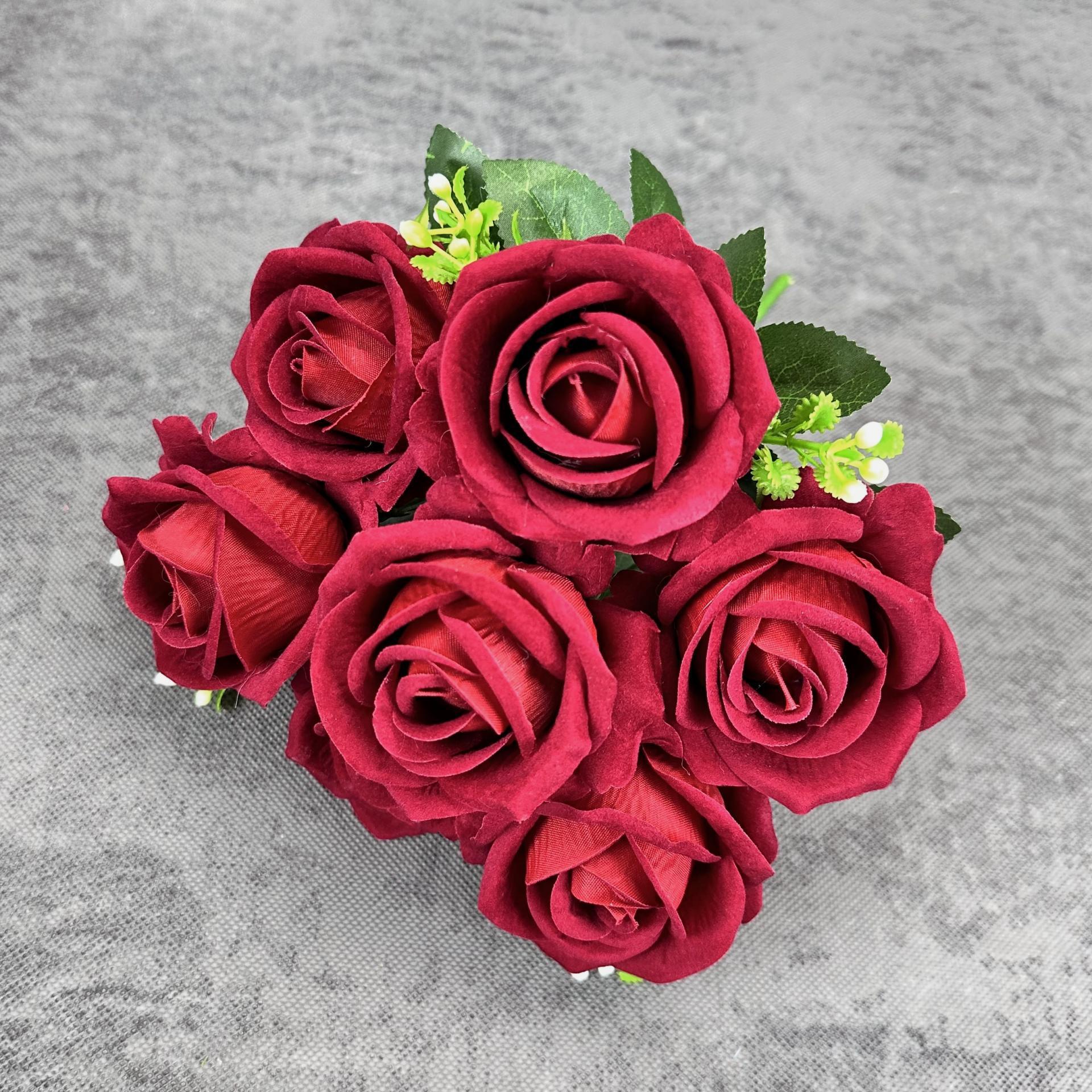 Flor de rosa simulada 7 mandos de franela rosa roja decoración del hogar decoración de la boda decoración transfronteriza flor falsa al por mayor