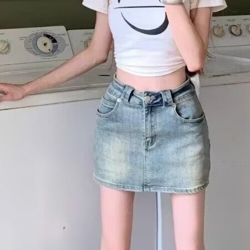 American style spicy water-washed distressed denim half-length skirt for women 2025 summer high-waisted slimming A-line bootcut short skirt