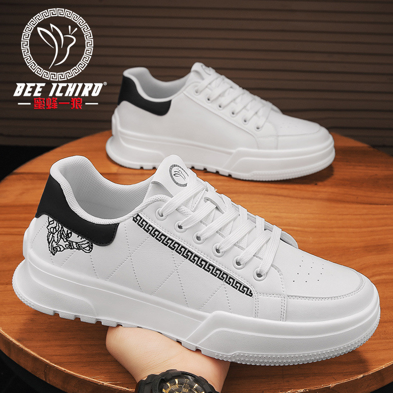 Bee Yilang flagship store men's shoes new spring and summer casual sports style Board shoes lightweight soft bottom all-match white shoes