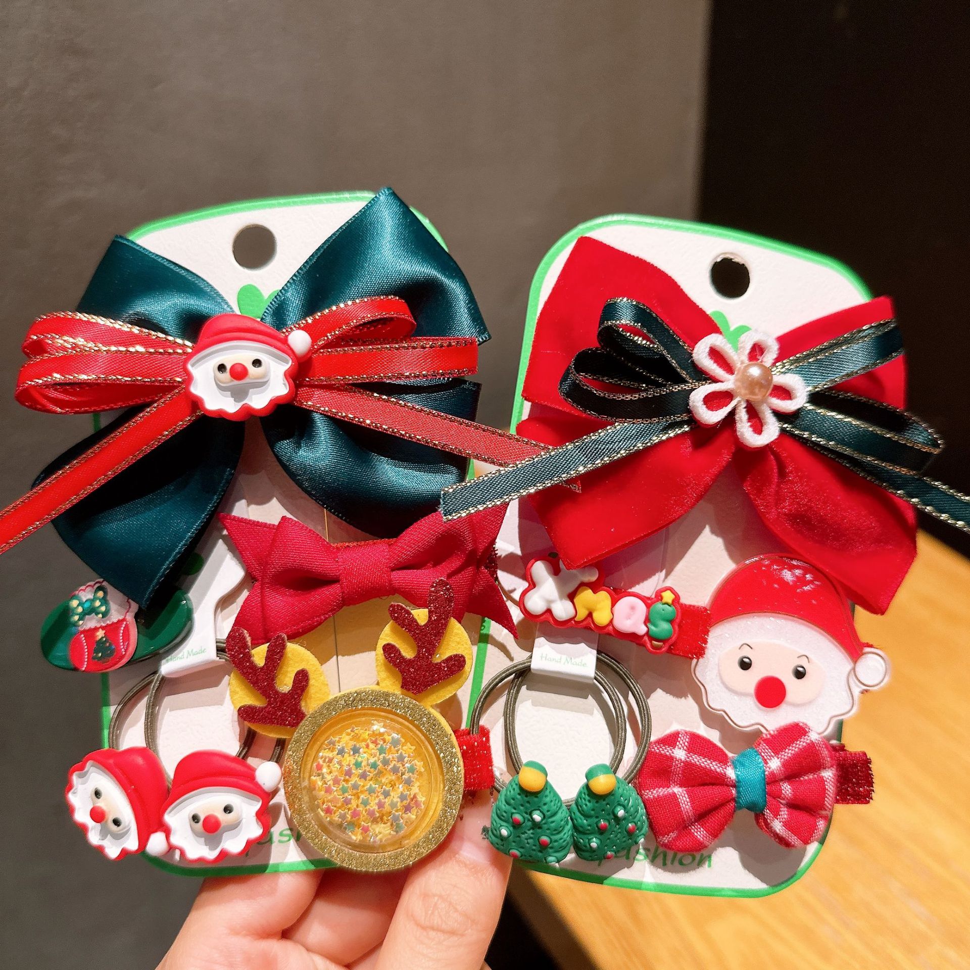 Cartoon Style Santa Claus Cloth Hair Clip Hair Tie 1 Set display picture 3