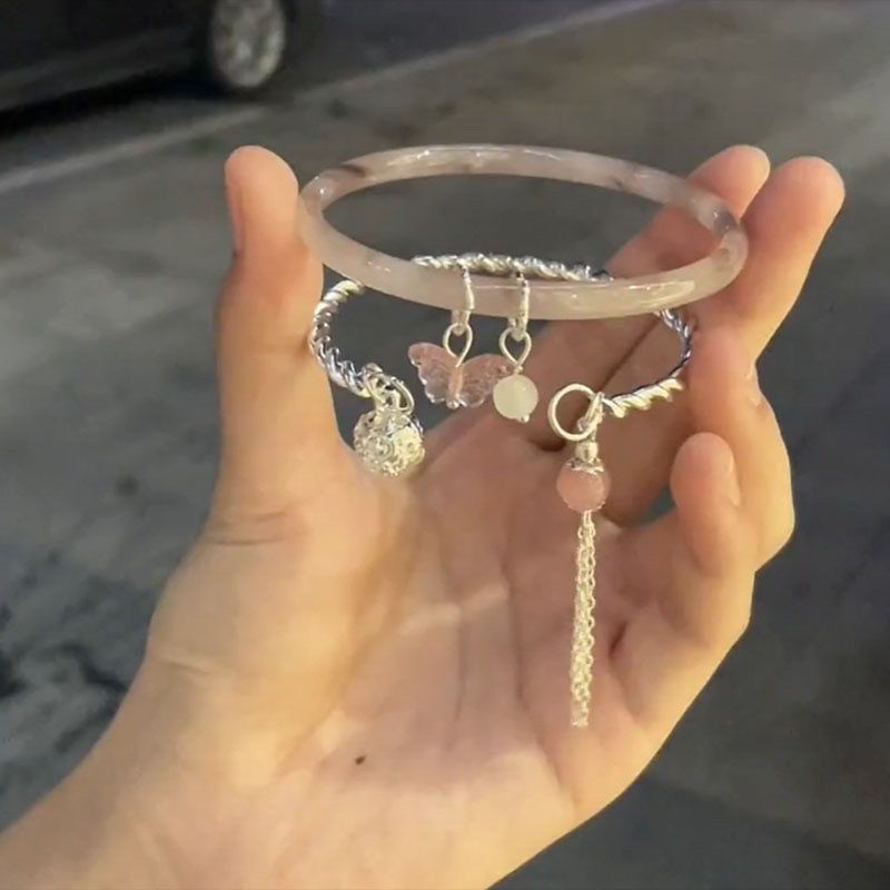 Nueva borla China Popular Super pulsera de hadas Jingdang pulsera Festival de mediados de otoño regalo con campana mariposa pulsera novias Senior