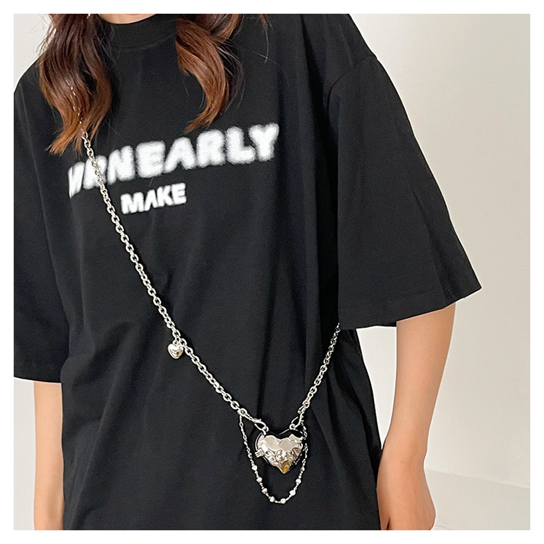 Metal Lining Material Women's Mini Metal Heart Shape Streetwear Heart-shaped Magnetic Buckle Shoulder Bag Crossbody Bag