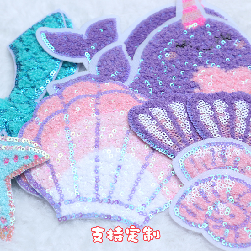 Nuevas toallas bordadas sequinillas tema de vida marina bordado pegatinas de ropa bolsa parche pegatinas de costura reparación agujeros