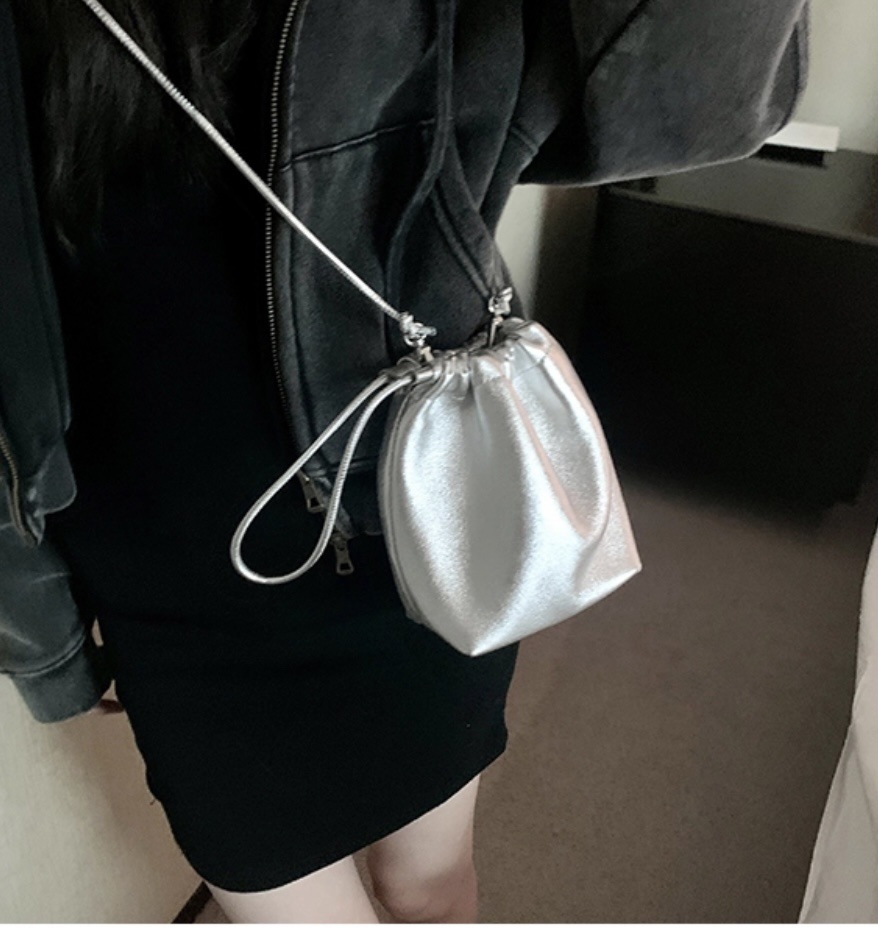 Nuevo bolso bandolera con cordón para teléfono móvil para mujer, minibolso informal versátil a la moda con un solo hombro_voghion.com