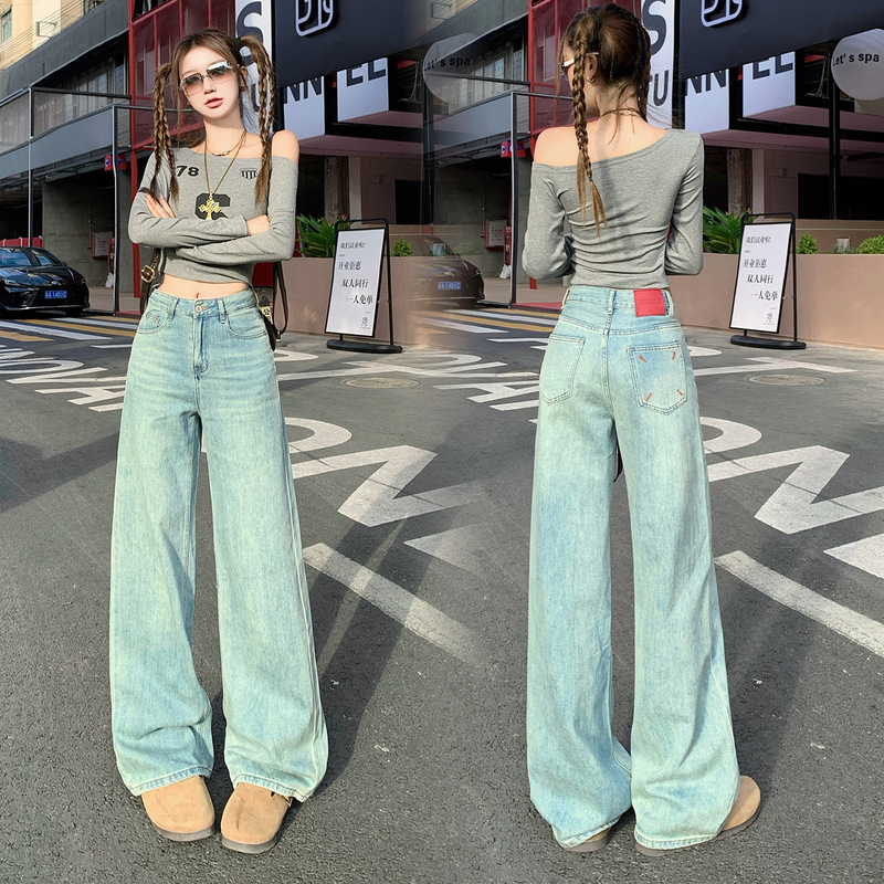 Versatile Narrow-Cut Red Margiela Color-Block Embroidered Straight-Leg Jeans for Women in Glacier Blue, Cropped Glacier Blue Pants Versatile Narrow-Cut Red Margiela Color-Block Embroidered Straight-Leg Jeans for Women in Glacier Blue, Cropped Glacier Blue Pants