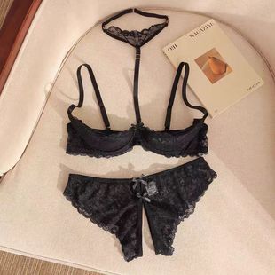 ��ʽ�ԸЃ���ŮС���Ȧ���о۔n�@���ٽz�����ķ�֮һ�ֱ�������